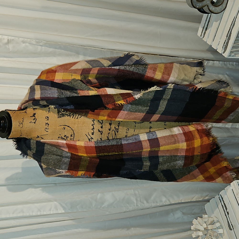 Grace & Lace Multicolor Plaid Shawl